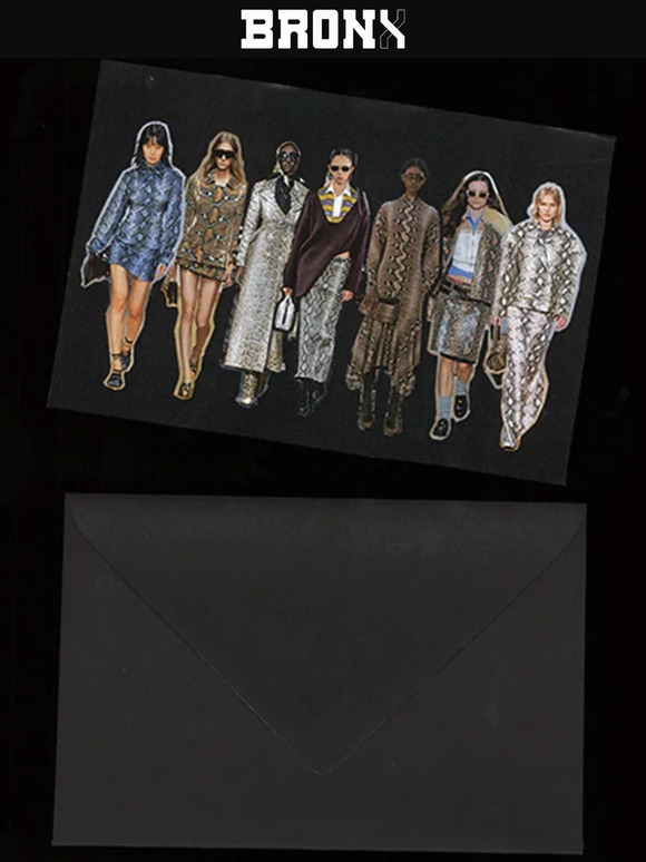 SLEEK SNAKE PRINT STYLES