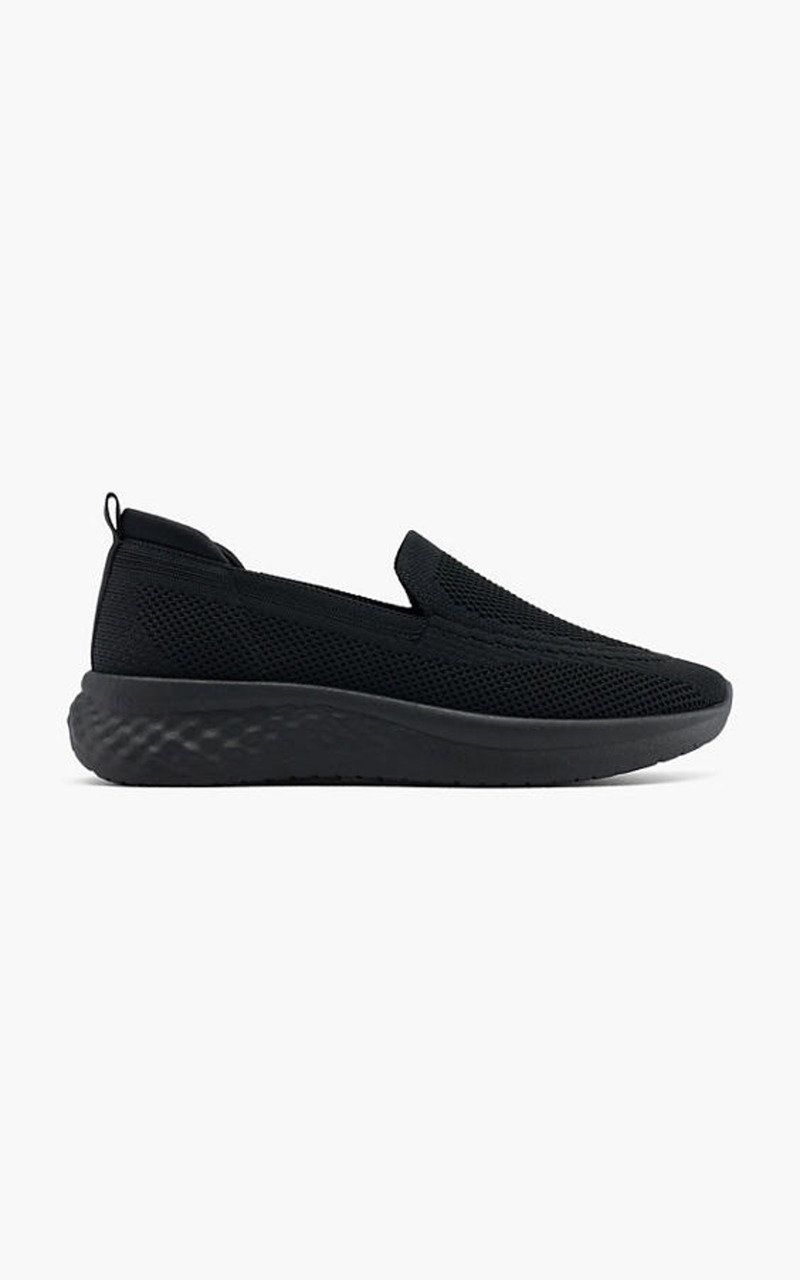 Women's Slip On Flyknit Shoe