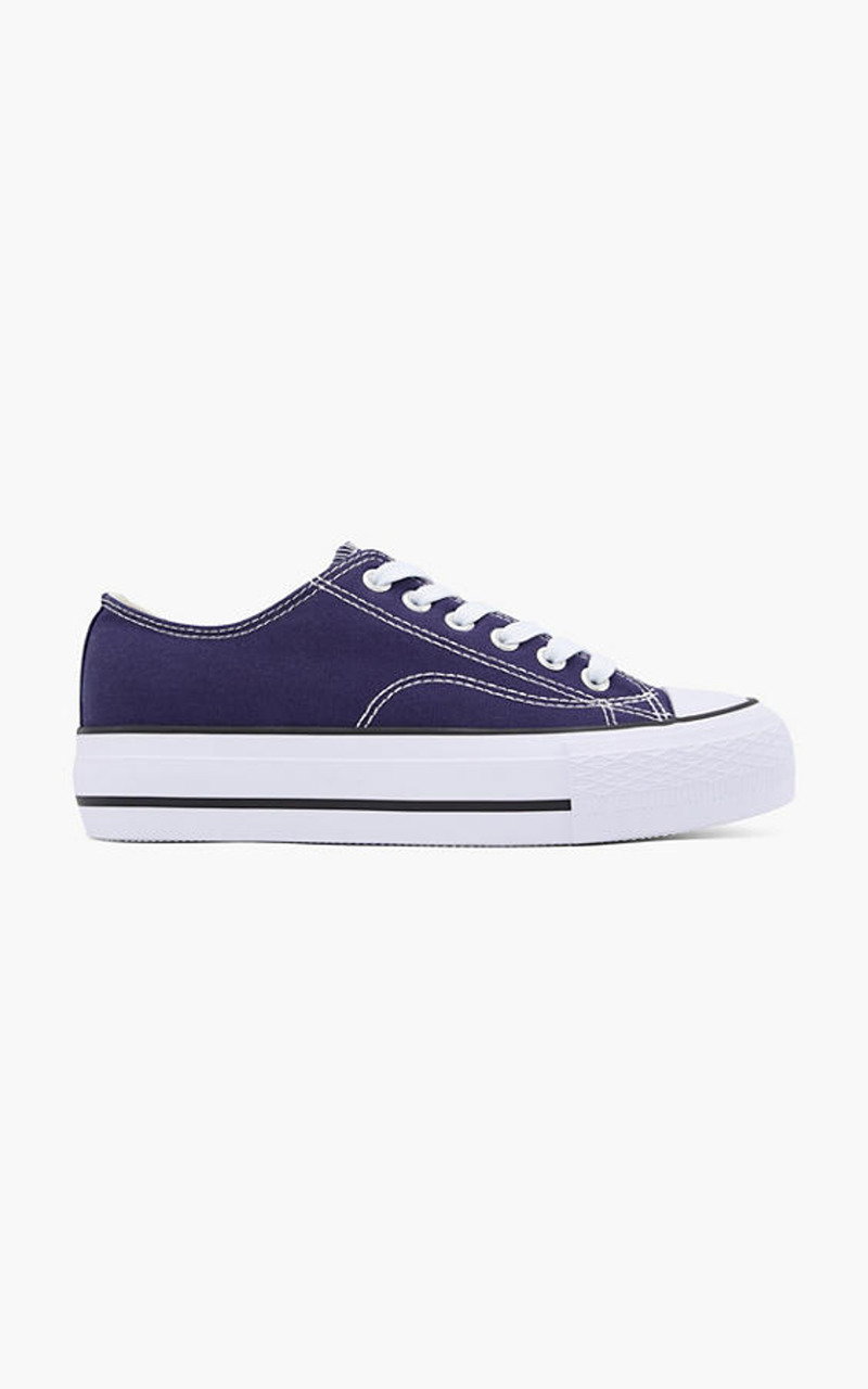 Ladies Lace Up Canvas Trainer