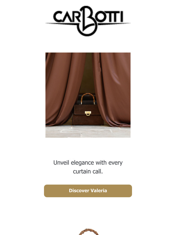 Our Valeria handbag in suede - The true star of the show!