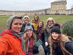 Explore The City on a Fun Scavenger Hunt for Up to Four Teams