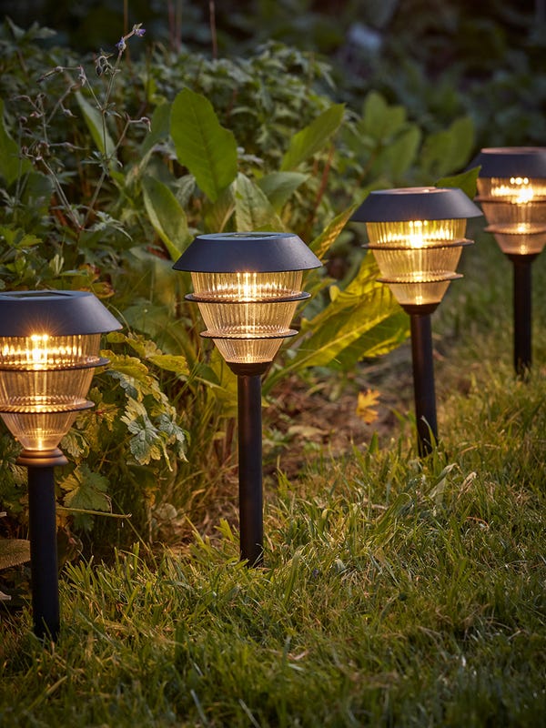 Four Solar Tiered Stake Lights