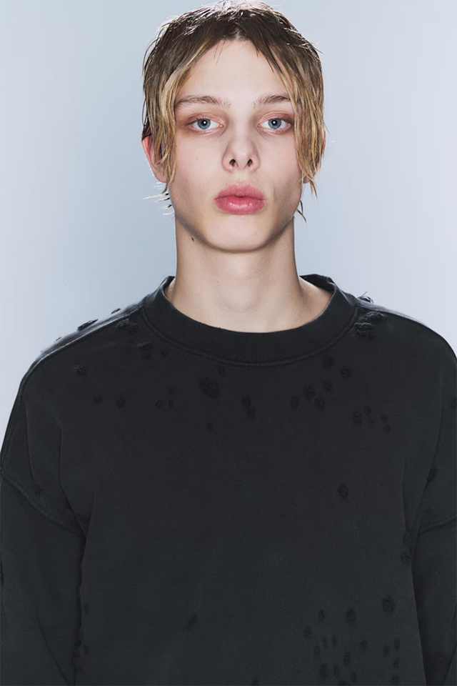 CM X LB LOOSE DISTRESSED UNISEX SWEATSHIRT