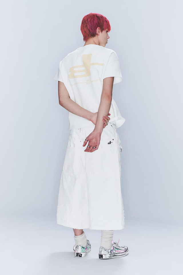 CM X LB DUNNO WHITE UNISEX CARPENTER JORTS