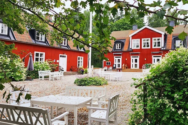 1 natt för 2 med spa, middag och frukost på Sätra Brunn