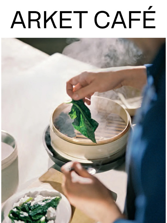 Steamed spinach with chive dressing
