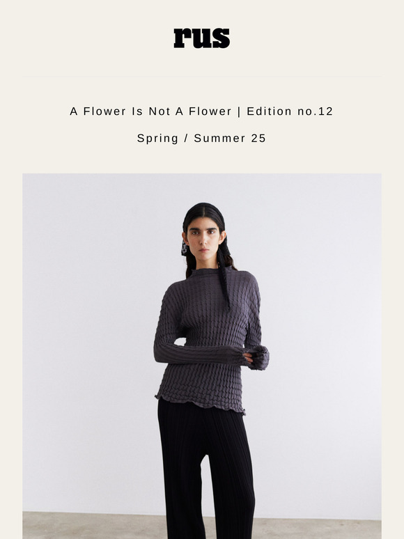 Spring Layers | Seamless Pleated Knits in Makò Cotton