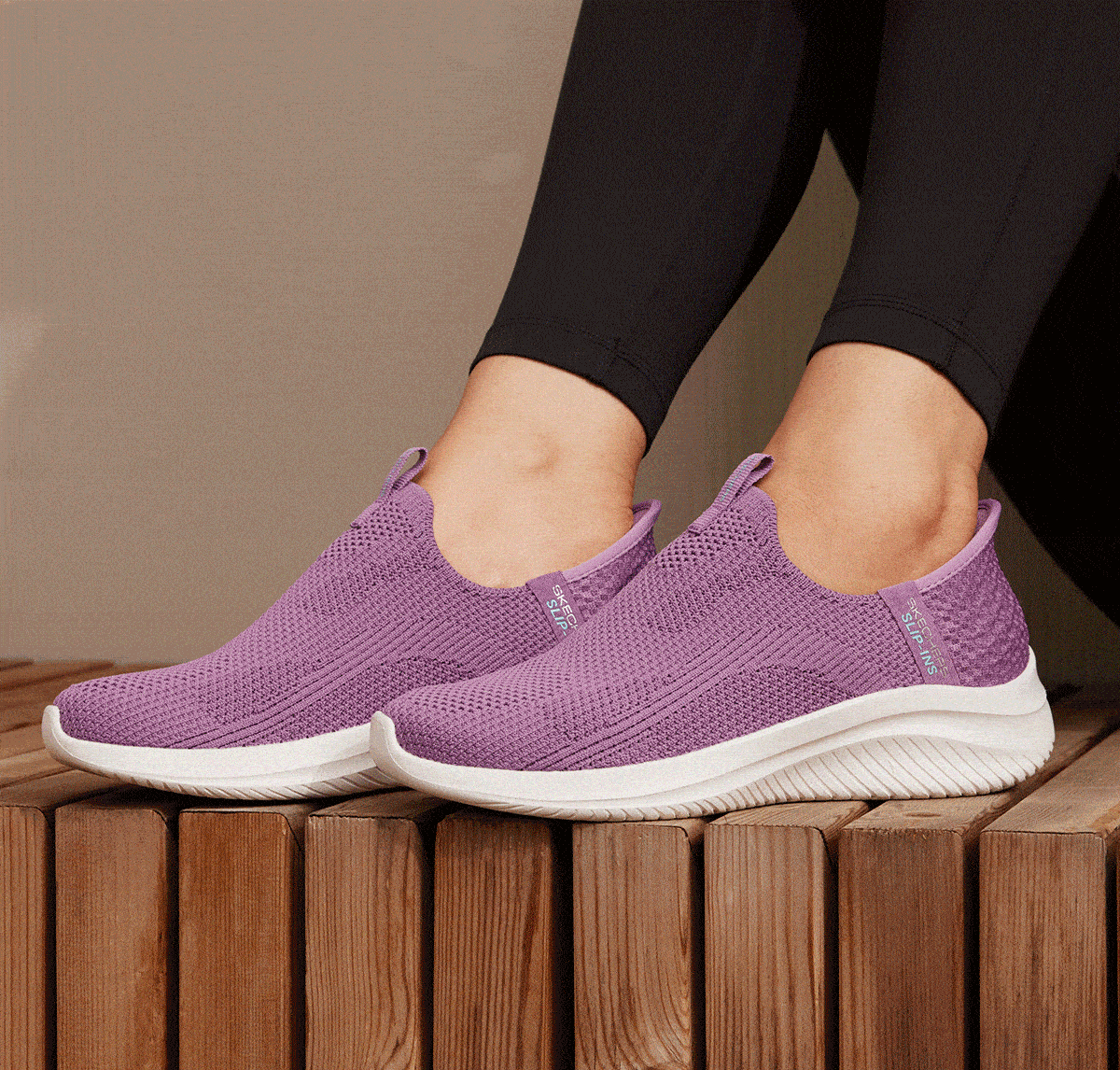 Skechers Pay Day Picks! up to 50% off Selected Styles