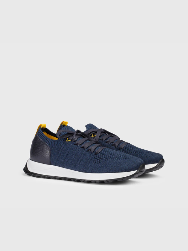 Sneaker in performance fabric and blue leather