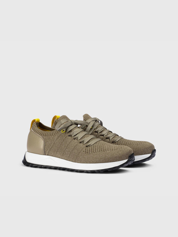 Technical fabric and sand-coloured leather sneaker