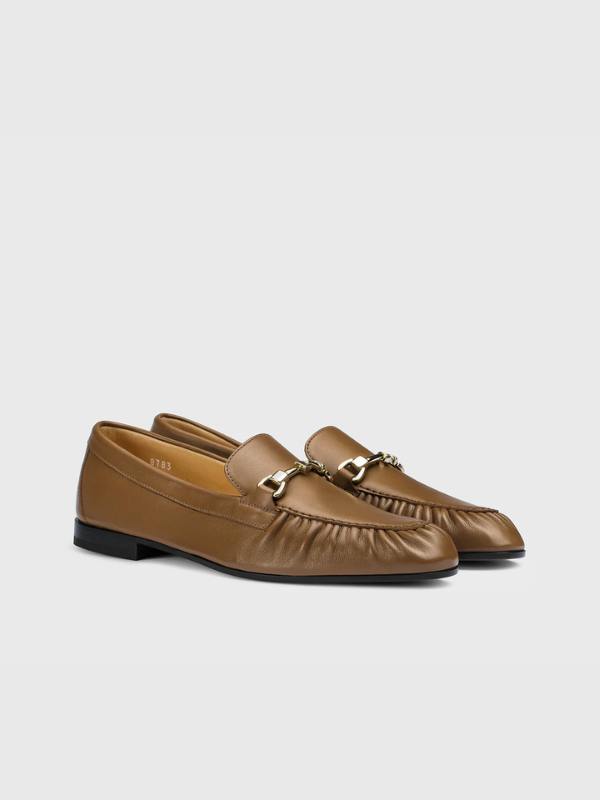 “Cinnamon” brown leather horsebit loafer