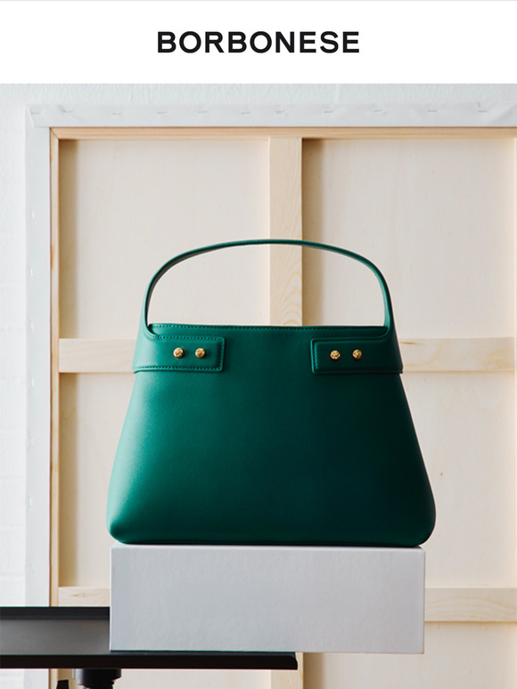 Aggiungi un twist di colore ai tuoi look di stagione