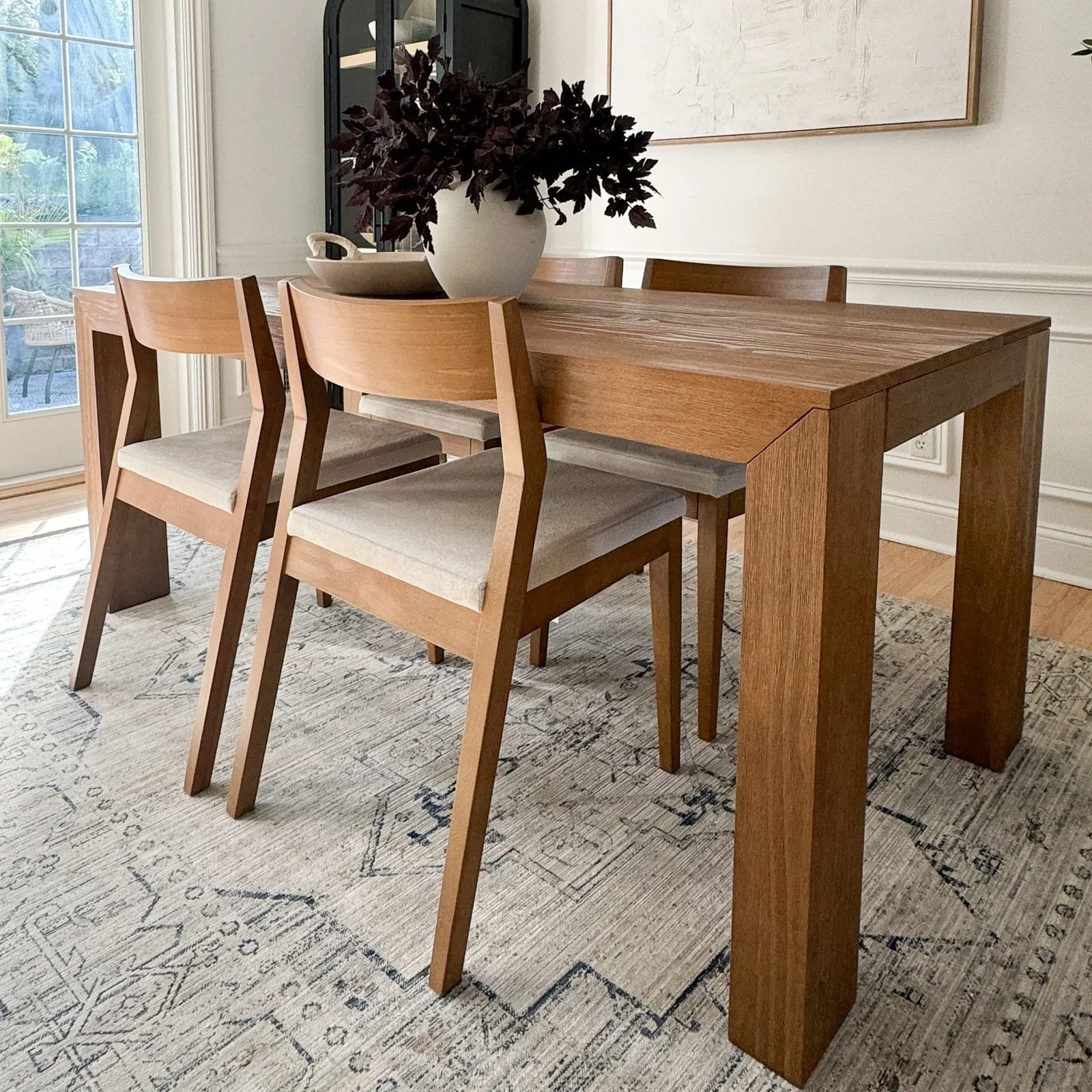 Image of Modern Dining Table - 72