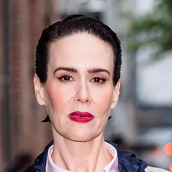 Sarah Paulson's Ladylike Bag Is Trending This Summer