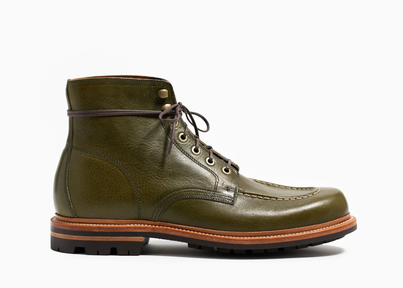 Image of Brass Boot Olive Minerva Box