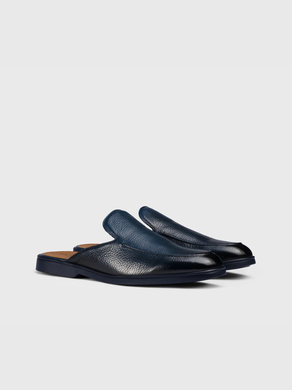 Mule in pelle bottalata blu "avio"