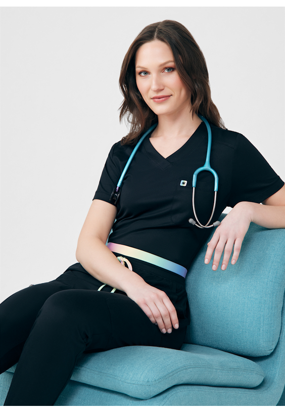 Beyond Cozy Bliss 2-Pocket V-Neck Tuck-In Scrub Top