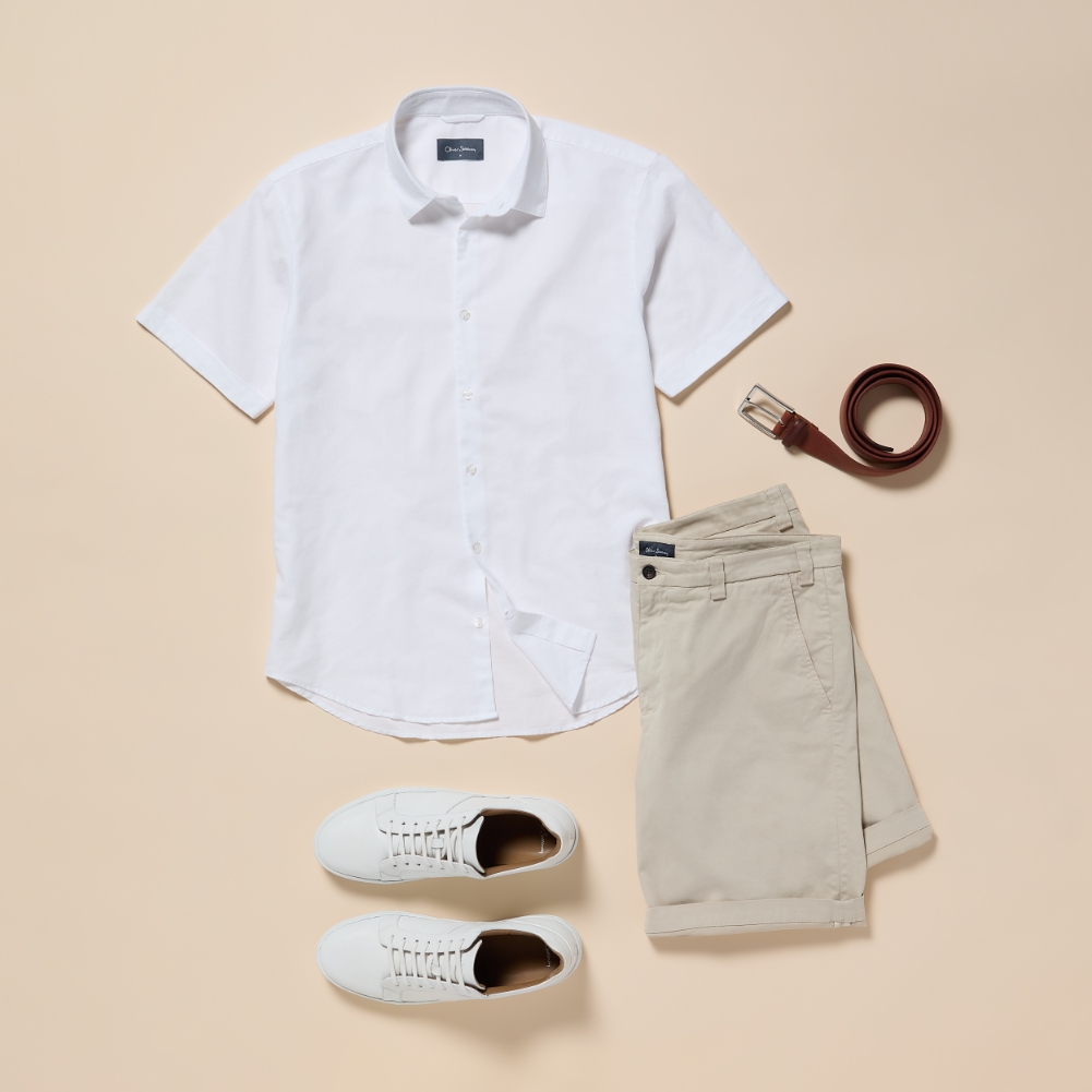 outfit 2 white shirt with chino shorts and white leather trainers