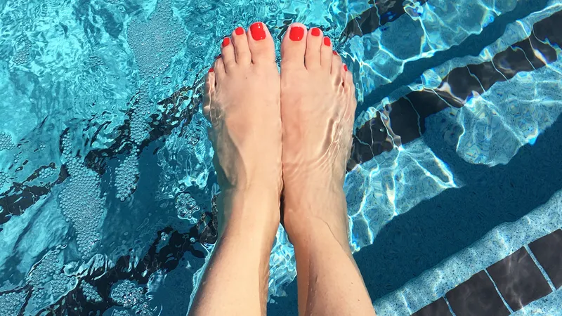 The 9 Summer Pedicure Colors Everyone Will Be Wearing in 2025