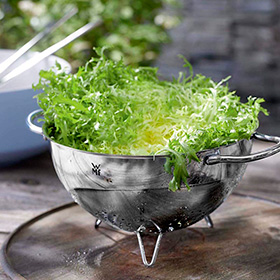 Дуршлаг на ножках WMF Gourmet 24см