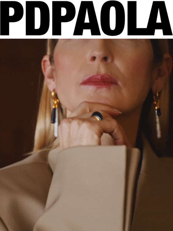 Worn by Kelly Rutherford – Icons