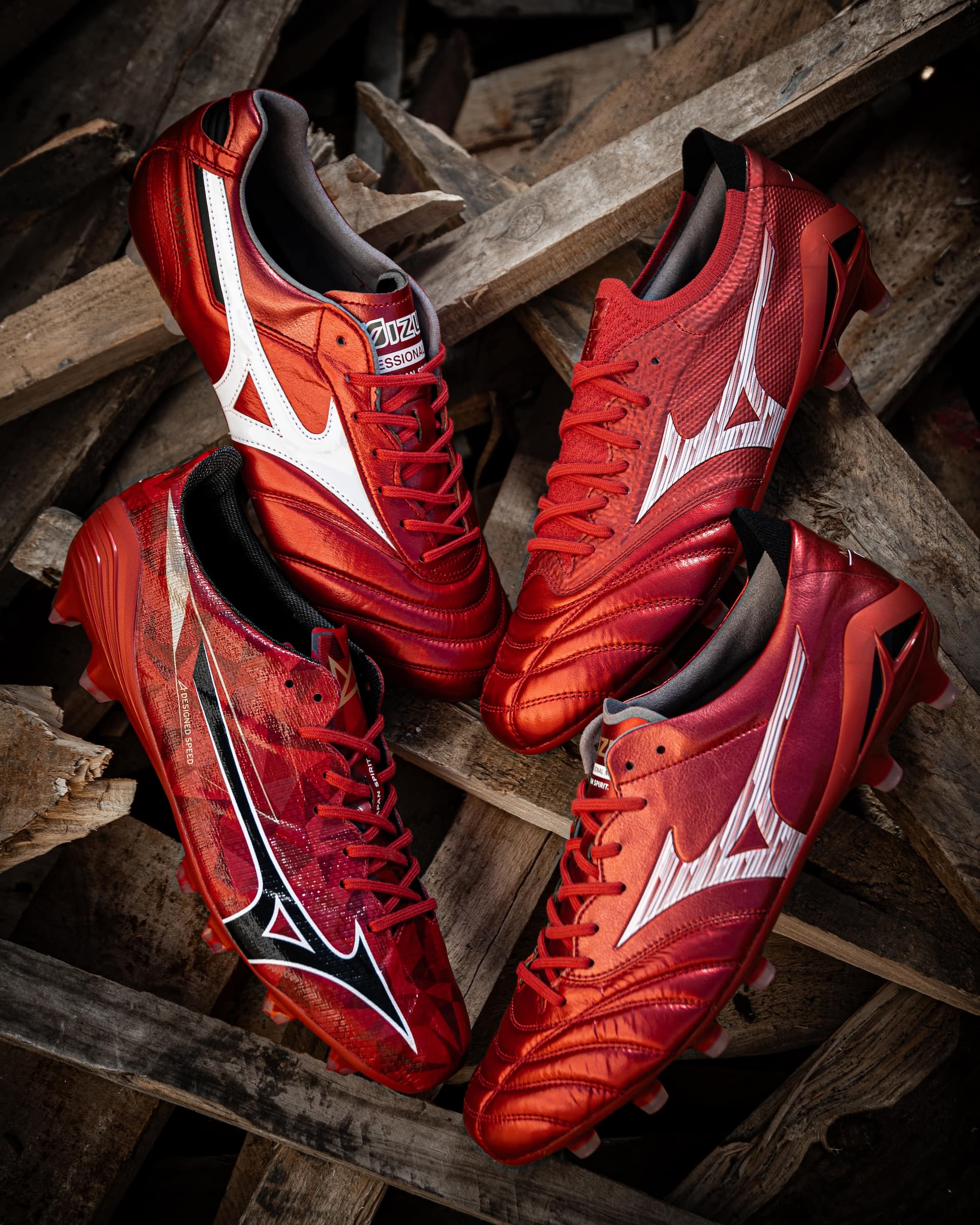 Ultra Football: Mizuno releases the Ruby Red pack with a special