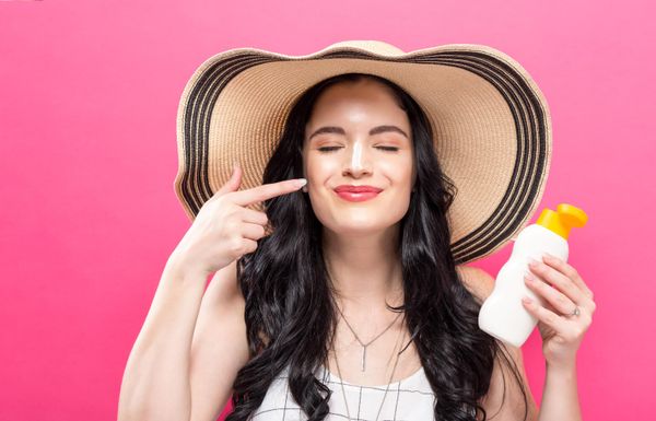 Peut-on utiliser sa crème solaire de l'année dernière?