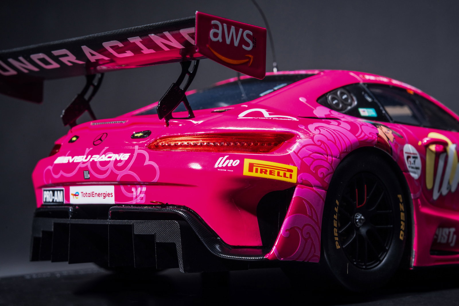 Evisu: Limited Edition: EVISU X Mercedes-AMG GT3 Evo 1:18 Diecast