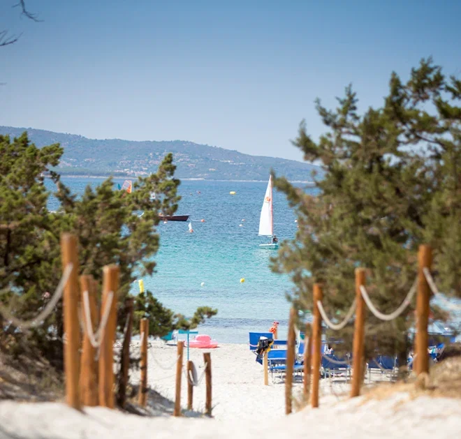 Baia dei Mori Beach Club