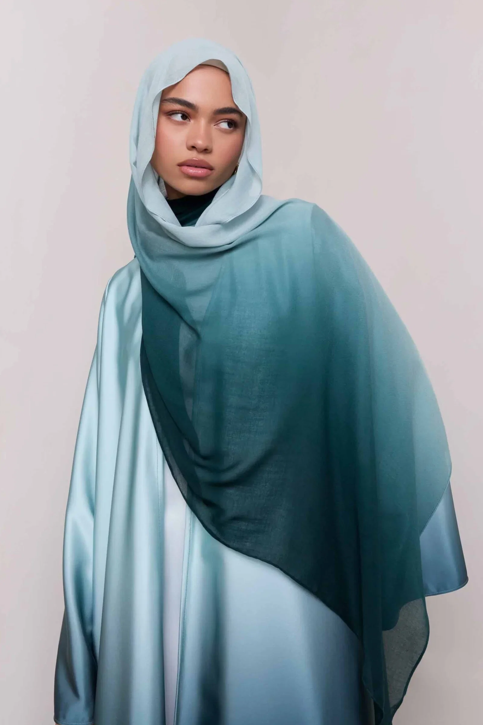Image of Ombre Modal Hijab - Night Pine