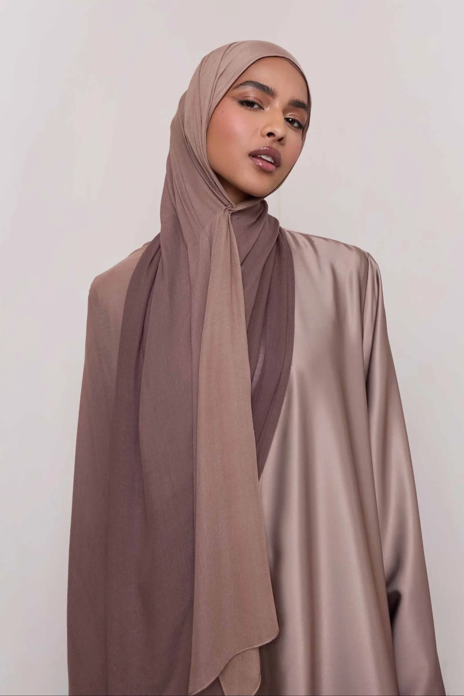 Image of Ombre Modal Hijab - Mocha Latte