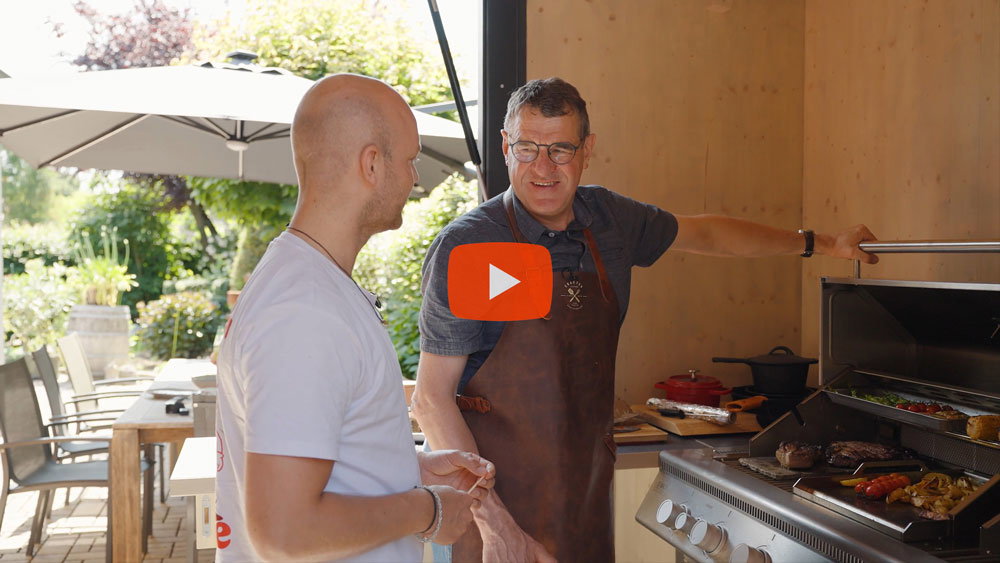 Einbau-Gasgrill im Härtetest von Schickling