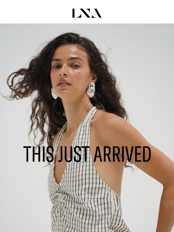 Plaid, Perfected — The New Chic Set Your Wardrobe Needs