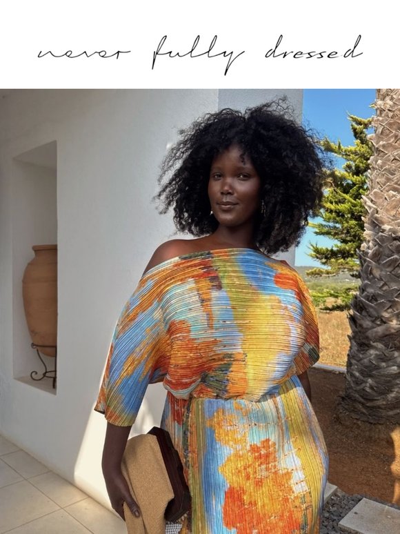 The Dress Everyone’s Asking About… 👀✨
