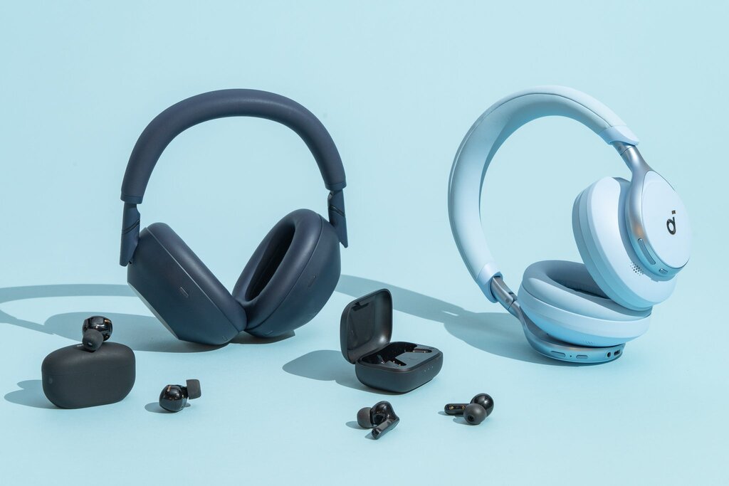Our top picks for the best noise-canceling headphones and earbuds against a blue background.