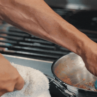 GIF: Wiping the interior of skillet
