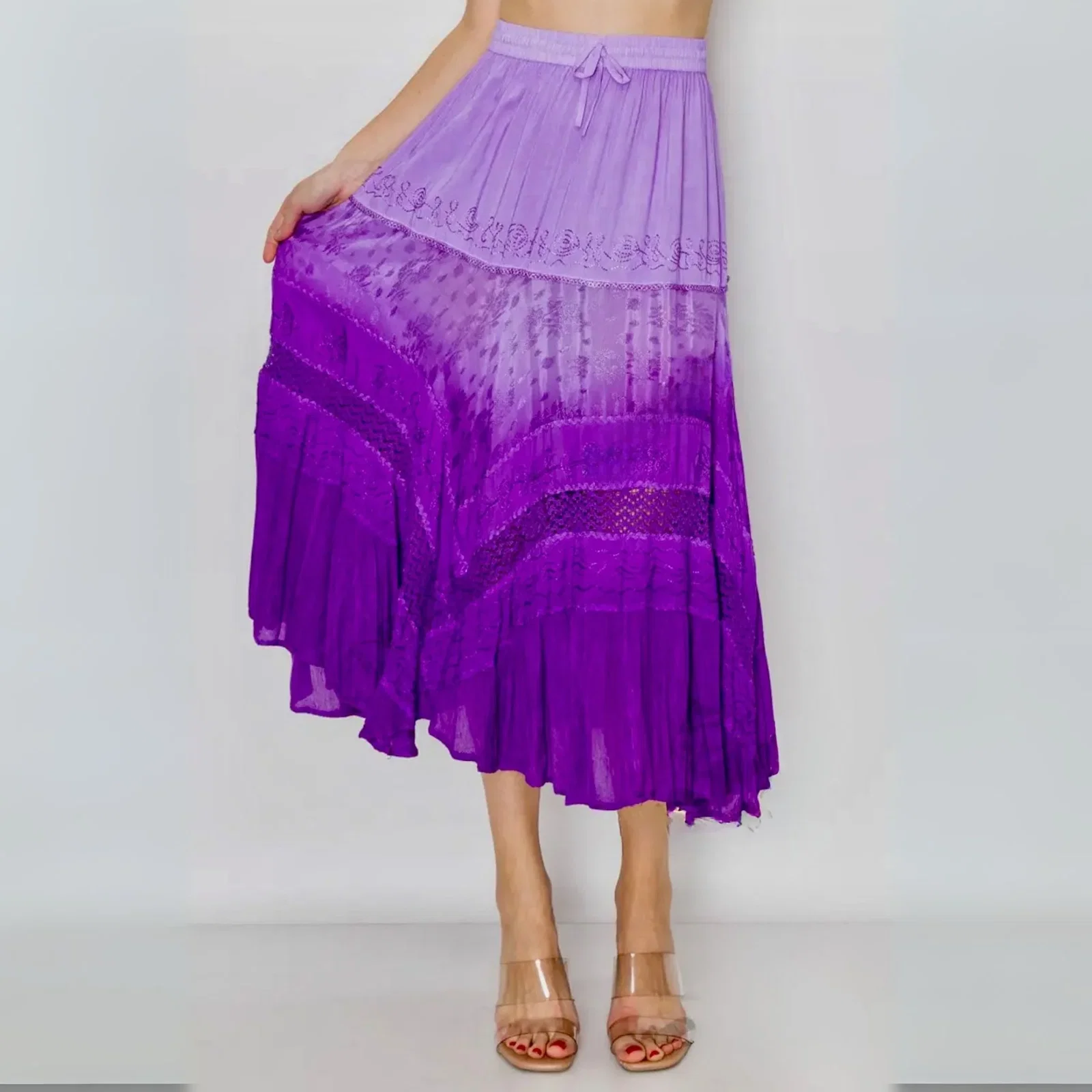 Image of Fabulous Colors: Boho Maxi Skirt with Embroidery