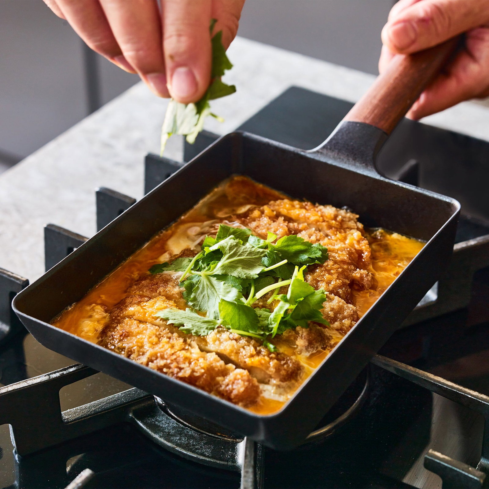 Vermicular Egg and Toast Pan with Standing Lid