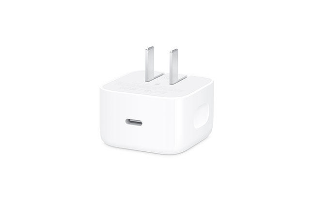 Dynamic Power Adapter, USB-C port, type A plug with pins folded out, square shape, rounded corners, white color