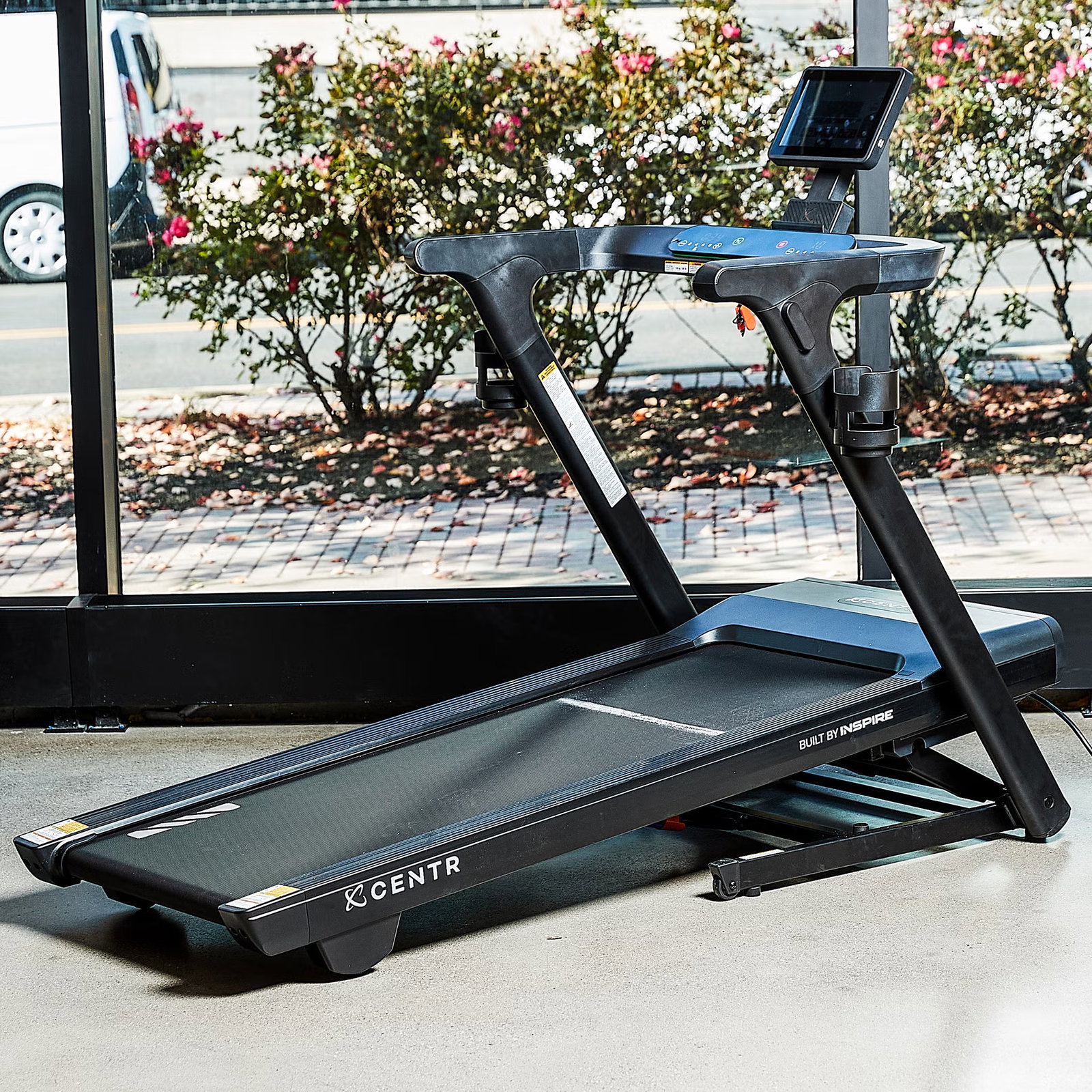 The Centr Runr-S's Compact Frame Is Ideal For Apartment Dwellers With Limited Space.
