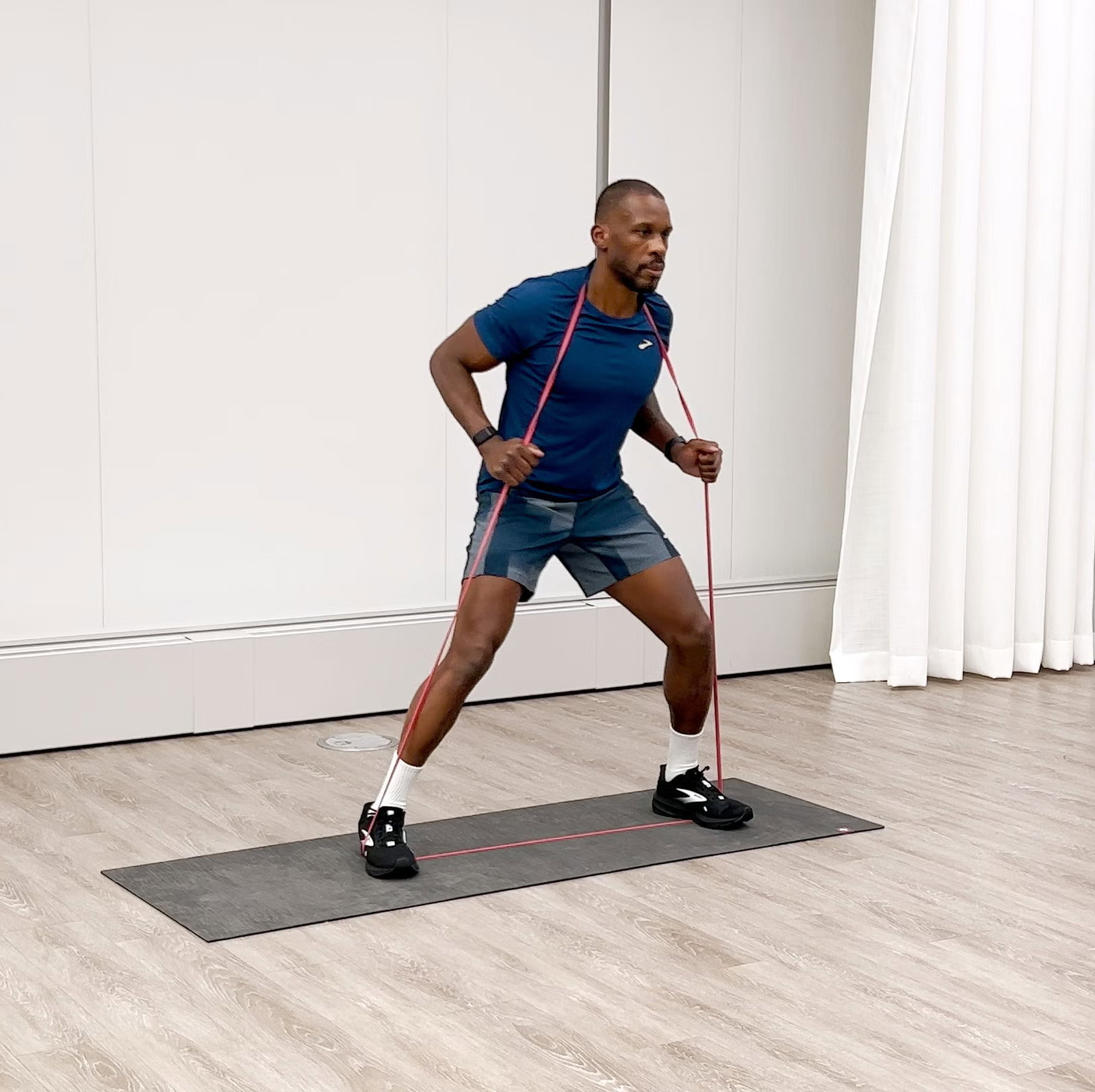 The One Tool All Runners Need in Their Home Gym and How to Use It to Strengthen Hips, Knees, and Ankles