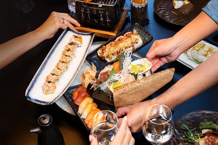 8-retters asiatisk tasting meny hos Sabaki på Skøyen