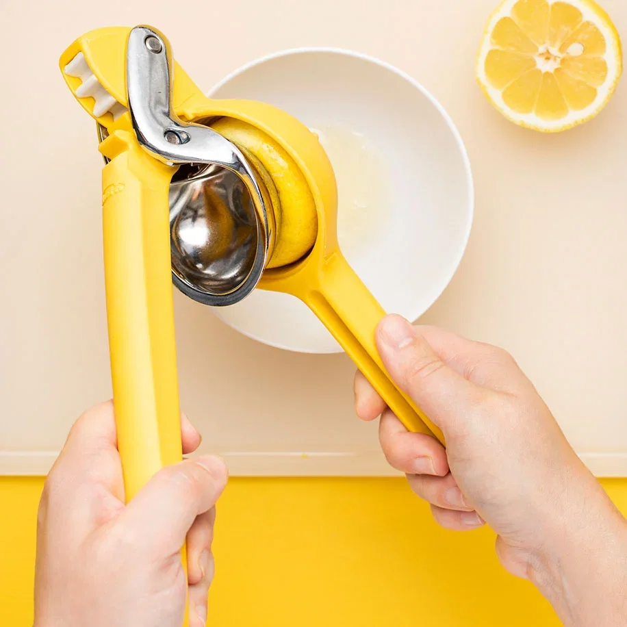 Chef’n FreshForce Citrus Juicer