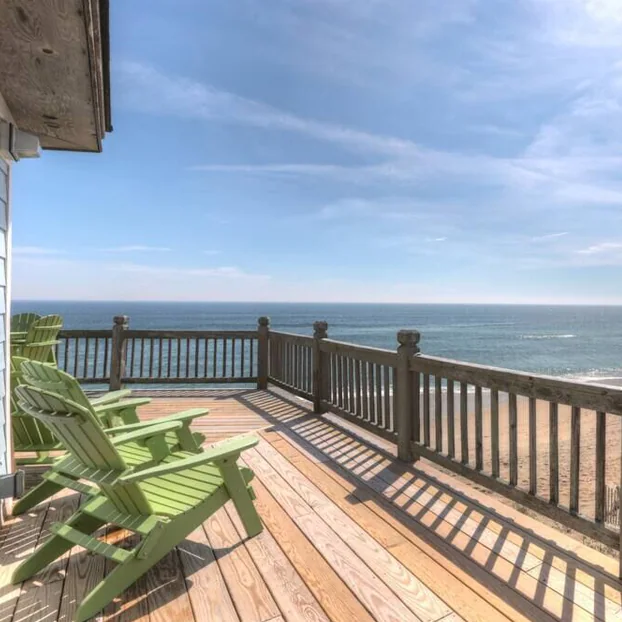 Pet-friendly holiday homes in Outer Banks, NC.