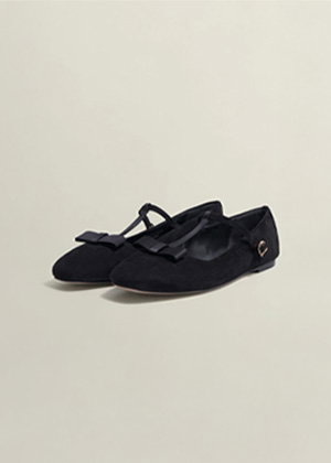 Ottilie T-Bar Flats