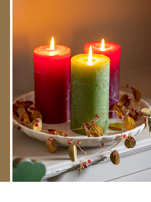 Classic Christmas Pillar Candle Set