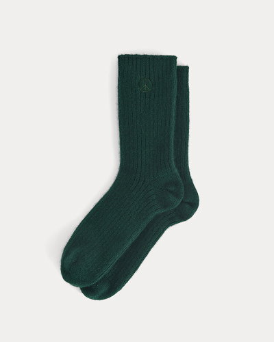 Image | Everlane x Peace & Quiet Cashmere Socks | Pine