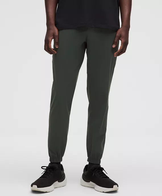 Pace Breaker Jogger Regular