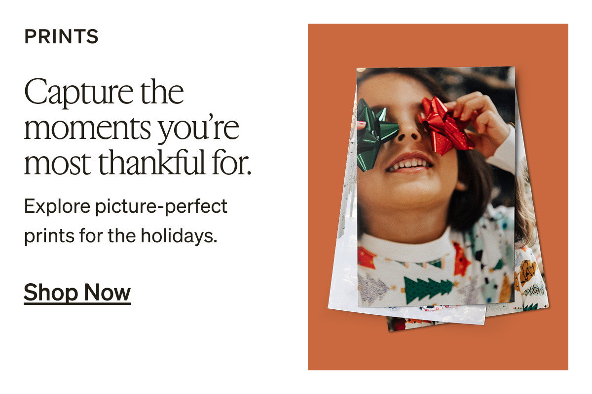 10 Free Cards + 50% Off Best-Selling Holiday Cards