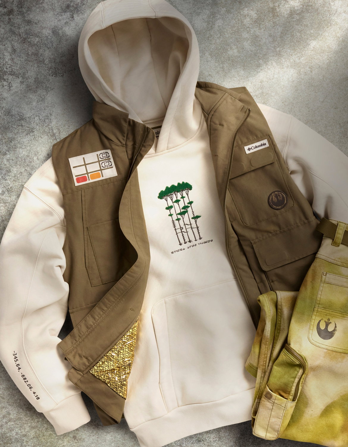 Assorted Endor Collection gear.